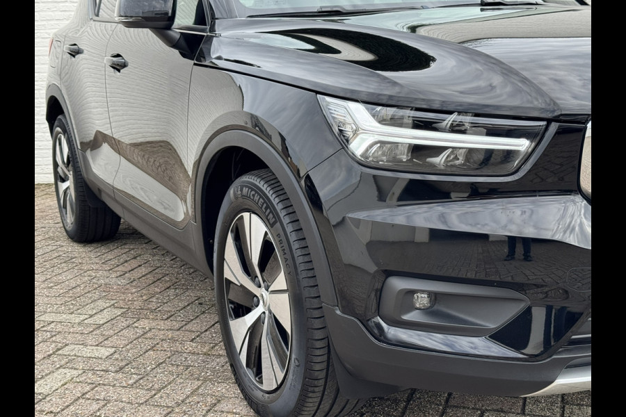 Volvo XC40 1.5 T2 Momentum Core Achteruitrijcamera Carplay Adaptive Cruise Climate Control Stoel en Stuurverwarming
