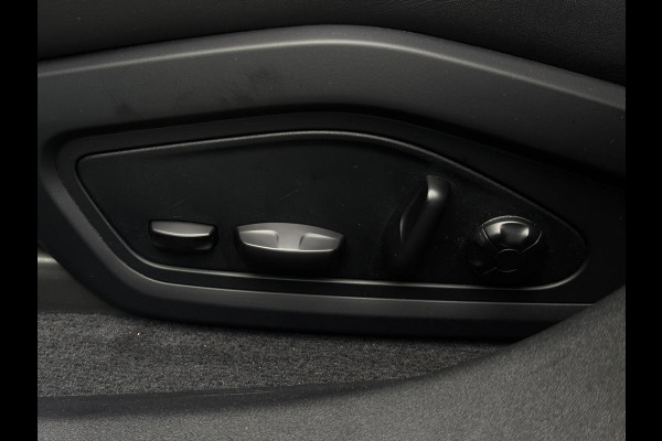Porsche Taycan Turbo 93 kWh (Goed OndH, Panorama, Passagier Display, Bose, LuchtVering, SportChrono, Ledere Dash, 360 Camera, Etc)