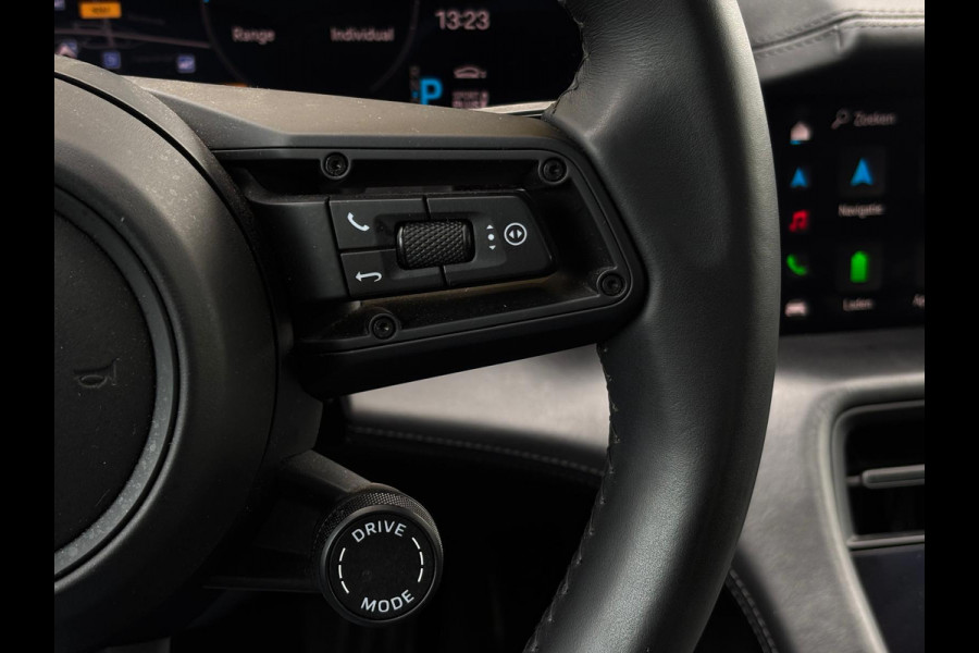 Porsche Taycan Turbo 93 kWh (Goed OndH, Panorama, Passagier Display, Bose, LuchtVering, SportChrono, Ledere Dash, 360 Camera, Etc)