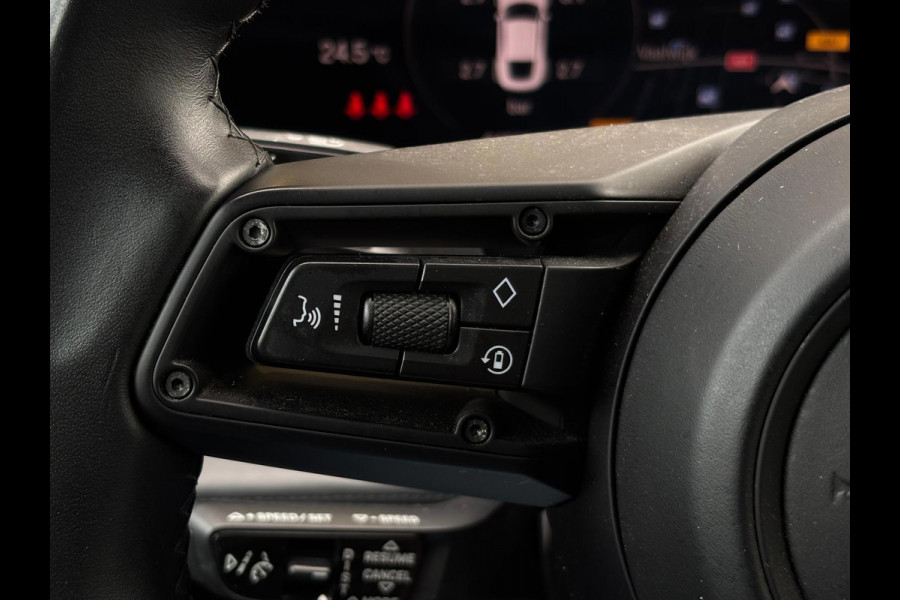 Porsche Taycan Turbo 93 kWh (Goed OndH, Panorama, Passagier Display, Bose, LuchtVering, SportChrono, Ledere Dash, 360 Camera, Etc)
