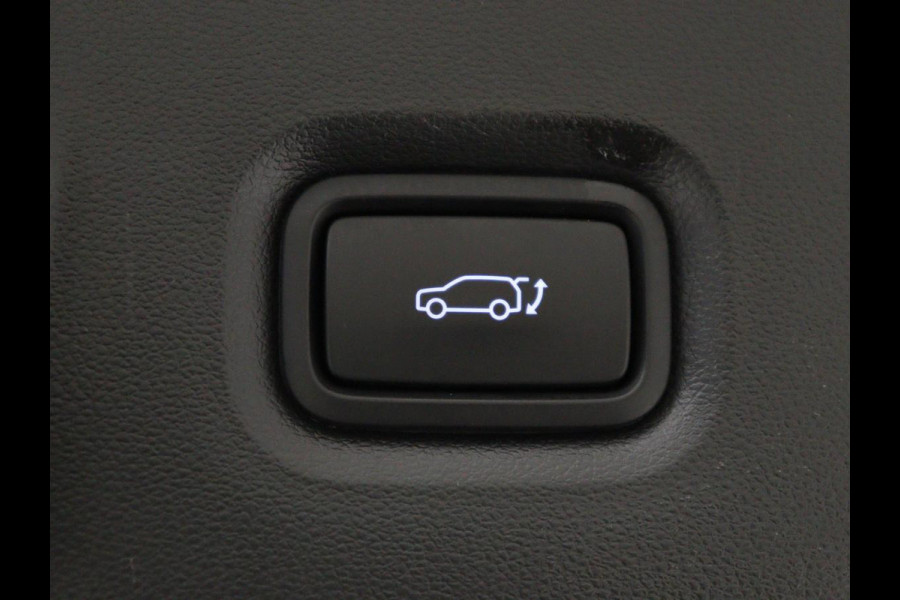 Hyundai IONIQ 5 Connect+ AWD 73kWh | SOH 96.8% | Trekhaak | Leder | Head-up | Stuur/stoel verwarming | Adaptive cruise | Camera | Park assist | Carplay | Bose sound |