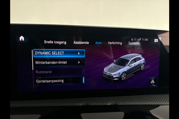 Mercedes-Benz A-Klasse 200 AMG Keyless|Dodehoek|Blindspot|ACC|360 Camera