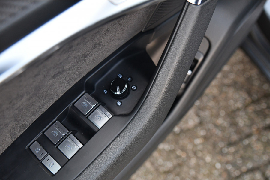 Audi A6 Avant 55 TFSI e quattro Competition 3x S-Line, RS Seats, Carbon, Pano, Matrix, B&O, 360, Memory, Keyless, ACC, Trekhaak!