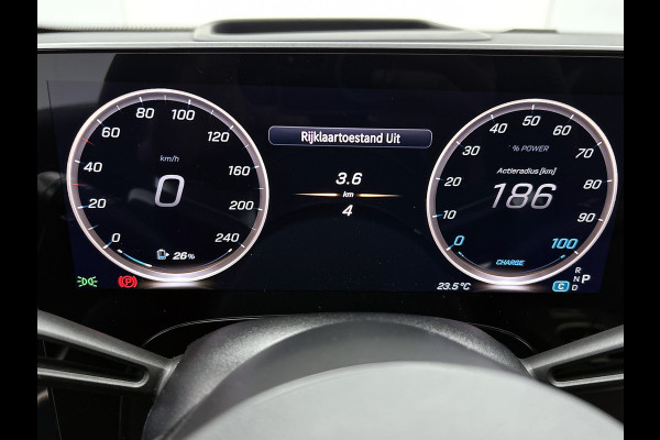 Mercedes-Benz CLA-Klasse 250+ Business Solution AMG 85.5 kWh | Edition 1 pakket | Premium Pakket | Winterpakket | Trekhaak | Vast panoramadak | Burmester Surround Sound | Sportstoelen | GUARD 360° | 19 inch vijf-dubbelspaaks lichtmetalen AMG-velgen |