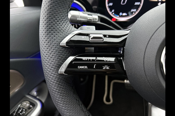 Mercedes-Benz CLA-Klasse 250+ Business Solution AMG 85.5 kWh | Edition 1 pakket | Premium Pakket | Winterpakket | Trekhaak | Vast panoramadak | Burmester Surround Sound | Sportstoelen | GUARD 360° | 19 inch vijf-dubbelspaaks lichtmetalen AMG-velgen |