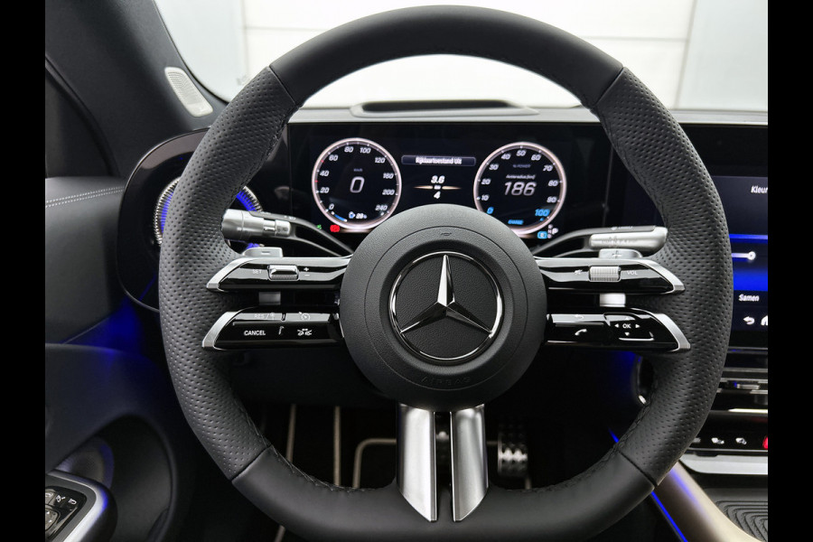 Mercedes-Benz CLA-Klasse 250+ Business Solution AMG 85.5 kWh | Edition 1 pakket | Premium Pakket | Winterpakket | Trekhaak | Vast panoramadak | Burmester Surround Sound | Sportstoelen | GUARD 360° | 19 inch vijf-dubbelspaaks lichtmetalen AMG-velgen |