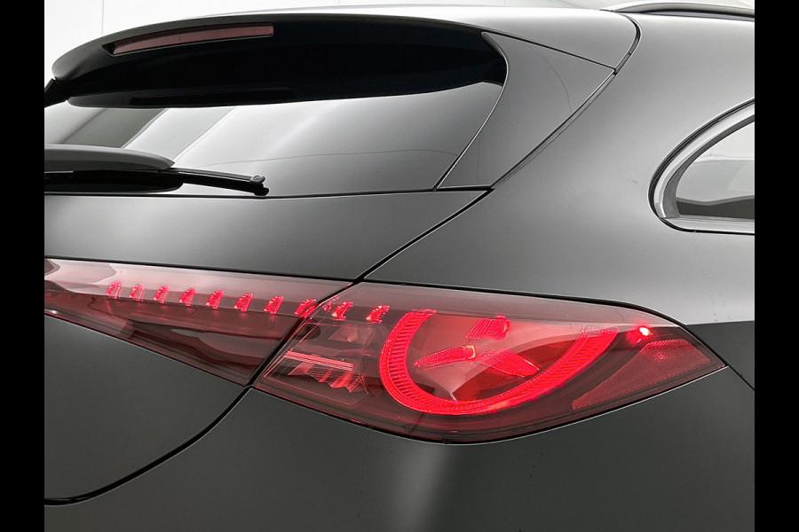 Mercedes-Benz CLA-Klasse 250+ Business Solution AMG 85.5 kWh | Edition 1 pakket | Premium Pakket | Winterpakket | Trekhaak | Vast panoramadak | Burmester Surround Sound | Sportstoelen | GUARD 360° | 19 inch vijf-dubbelspaaks lichtmetalen AMG-velgen |