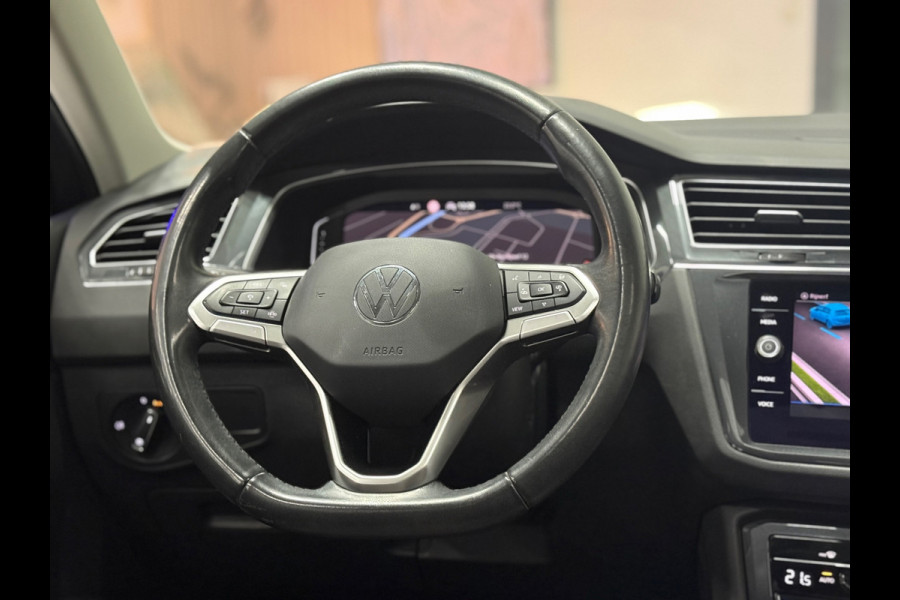 Volkswagen Tiguan 245 PK eHybrid Life DSG || Pano | Virtual Cockpit | ACC | Camera | Navi | LED