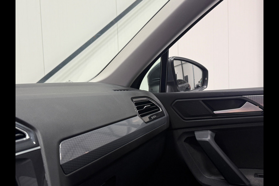 Volkswagen Tiguan 245 PK eHybrid Life DSG || Pano | Virtual Cockpit | ACC | Camera | Navi | LED