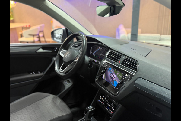Volkswagen Tiguan 245 PK eHybrid Life DSG || Pano | Virtual Cockpit | ACC | Camera | Navi | LED