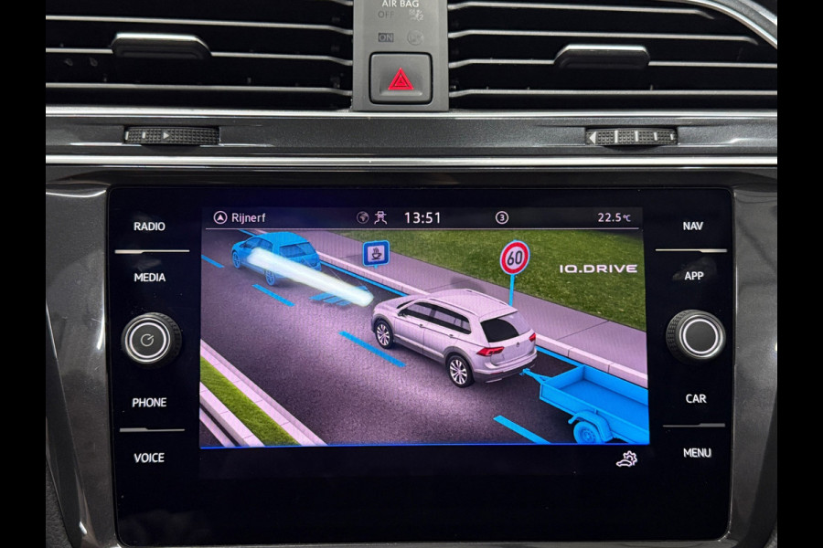 Volkswagen Tiguan 245 PK eHybrid Life DSG || Pano | Virtual Cockpit | ACC | Camera | Navi | LED