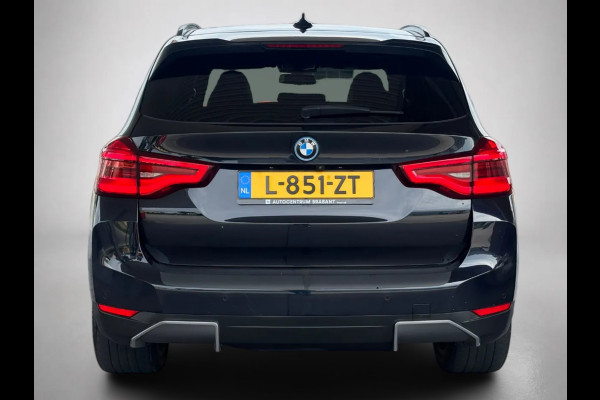 BMW iX3 High Executive 80 kWh M-pakket (NL-auto, Dealer OnderH, Panoramadak, Navi Pro, 360 Camera, Leder, Auto Pilot, StoelV, Etc)