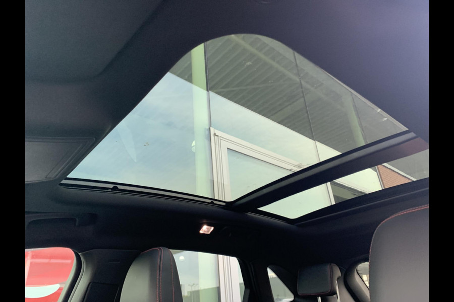 Ford Kuga 2.5 PHEV ST-Line X | Full option! | Panoramadak | Trekhaak | Winter pack | Adaptive cruise control | Head up Dispaly |  Bang&Olufsen | Camera | 19 inch | Rode remklauwen