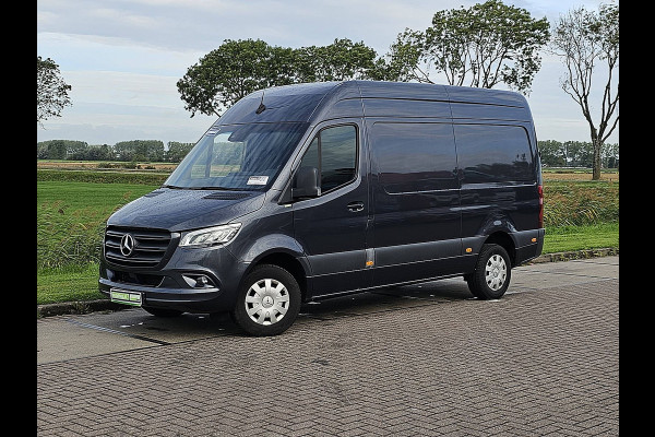 Mercedes-Benz Sprinter 317 1.9 CDI L2H2 RWD Cruise control, Airco, Carplay, Navi, Camera, Led, Lane-assist, Climate control, Dodehoek detectie, 3,5T-trekhaak