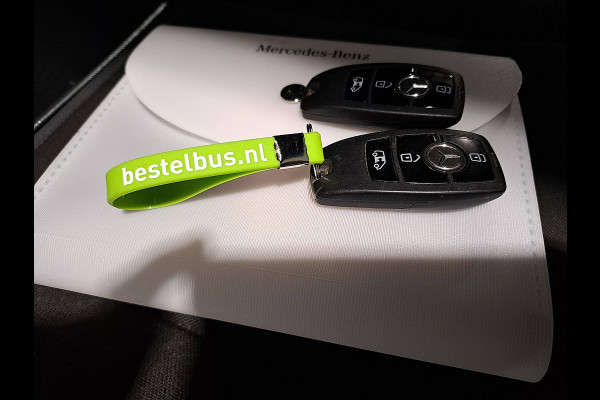 Mercedes-Benz Sprinter 317 1.9 CDI L2H2 RWD Cruise control, Airco, Carplay, Navi, Camera, Led, Lane-assist, Climate control, Dodehoek detectie, 3,5T-trekhaak