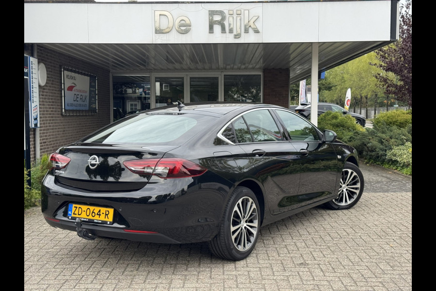 Opel Insignia Grand Sport 1.5 Turbo Business Executive | Leder, Navi, Stoel+Stuurverw., Climate, Cruise, Trekhaak wegkl. | NAP |