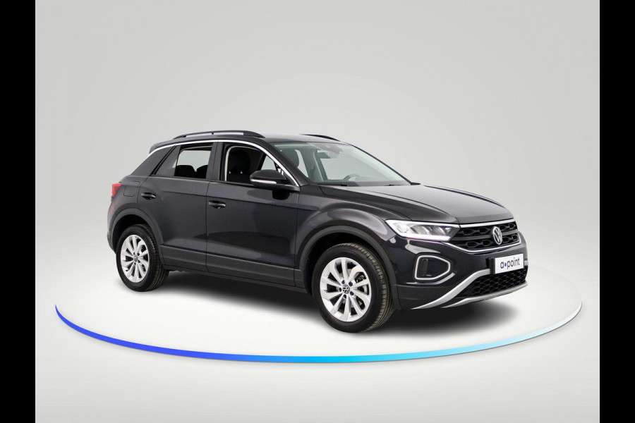 Volkswagen T-Roc 1.0 TSI Life Edition 110 pk | Verlengde garantie | Navigatie | Parkeersensoren (Park assist) | Achteruitrijcamera | Adaptieve cruise control |