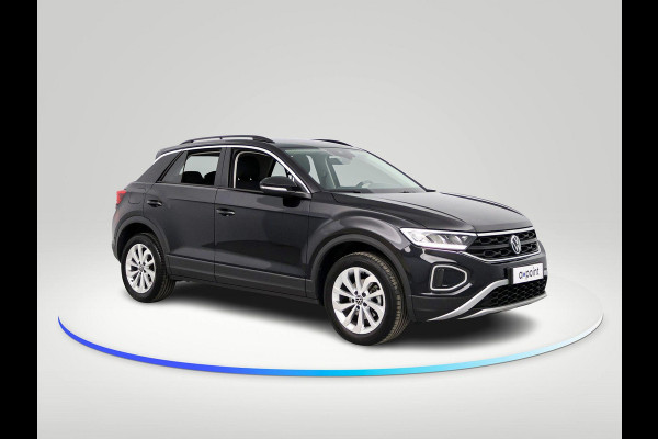 Volkswagen T-Roc 1.0 TSI Life Edition 110 pk | Verlengde garantie | Navigatie | Parkeersensoren (Park assist) | Achteruitrijcamera | Adaptieve cruise control |
