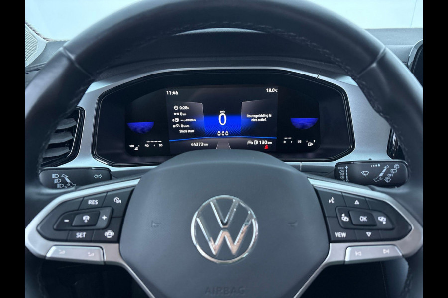 Volkswagen T-Roc 1.0 TSI Life Edition 110 pk | Verlengde garantie | Navigatie | Parkeersensoren (Park assist) | Achteruitrijcamera | Adaptieve cruise control |