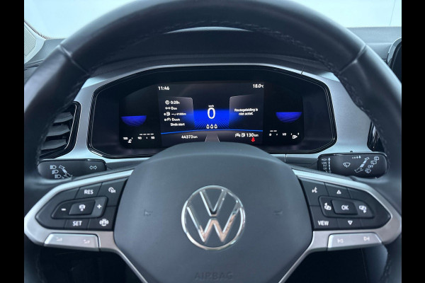 Volkswagen T-Roc 1.0 TSI Life Edition 110 pk | Verlengde garantie | Navigatie | Parkeersensoren (Park assist) | Achteruitrijcamera | Adaptieve cruise control |