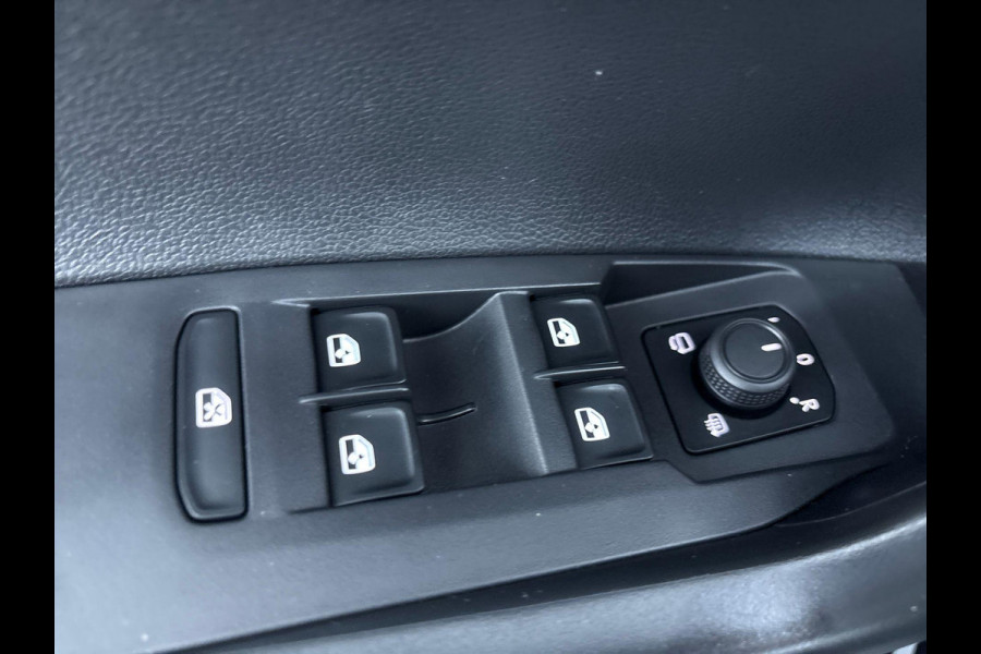 Volkswagen Polo 1.0 TSI Life Edition 95 pk | Verlengde garantie | Navigatie via App | Parkeersensoren achter | Achteruitrijcamera | Adaptieve cruise control |