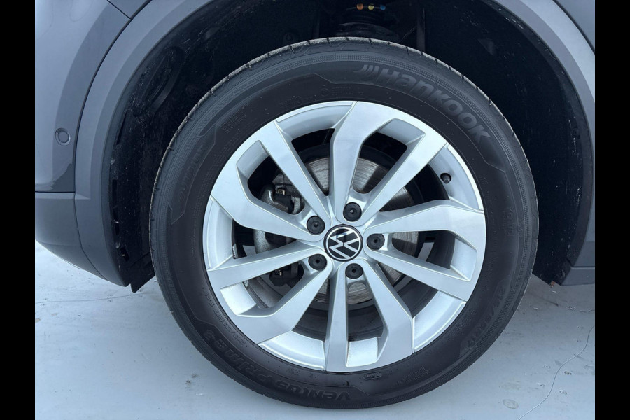 Volkswagen T-Roc 1.0 TSI Life Edition 110 pk | Verlengde garantie | Navigatie | Parkeersensoren (Park assist) | Achteruitrijcamera | Adaptieve cruise control |