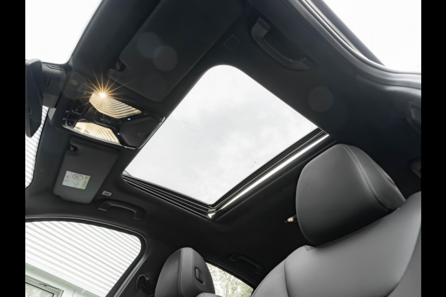 BMW 3-serie 330e M-Sport - LCI 2 - Schuifdak - Trekhaak - Widescreen - Hifi - Camera