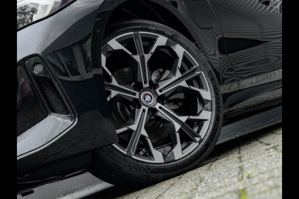 BMW 3-serie 330e M-Sport - LCI 2 - Schuifdak - Trekhaak - Widescreen - Hifi - Camera
