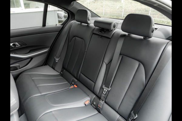 BMW 3-serie 330e M-Sport - LCI 2 - Schuifdak - Trekhaak - Widescreen - Hifi - Camera