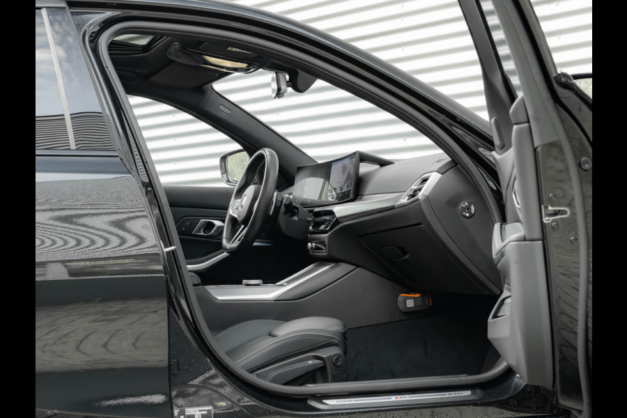 BMW 3-serie 330e M-Sport - LCI 2 - Schuifdak - Trekhaak - Widescreen - Hifi - Camera