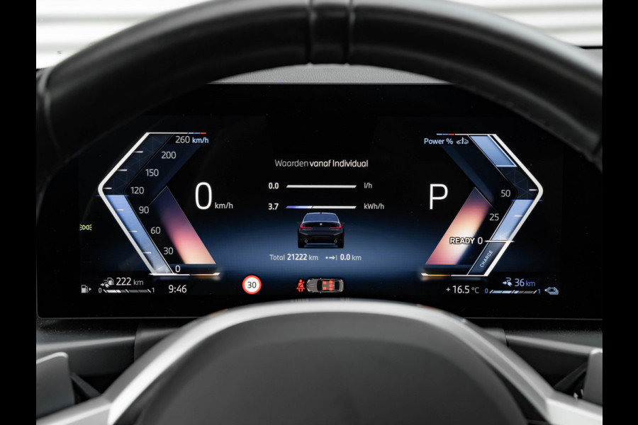 BMW 3-serie 330e M-Sport - LCI 2 - Schuifdak - Trekhaak - Widescreen - Hifi - Camera