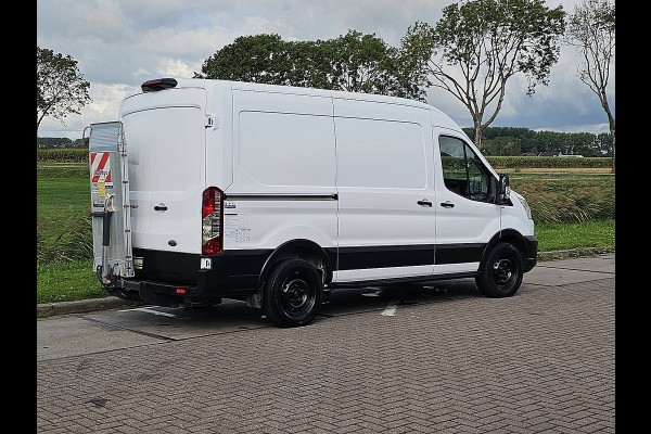 Ford Transit 350 2.0 TDCI L2H2 Trend AWD Cruise control, Airco, Pdc, Carplay, Camera, Dodehoek detectie, Koelen/Vriezen, Nacht/Dag koeling