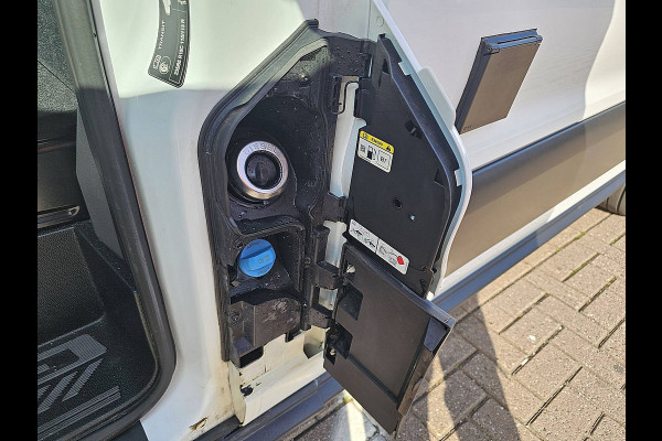 Ford Transit 350 2.0 TDCI L2H2 Trend AWD Cruise control, Airco, Pdc, Carplay, Camera, Dodehoek detectie, Koelen/Vriezen, Nacht/Dag koeling