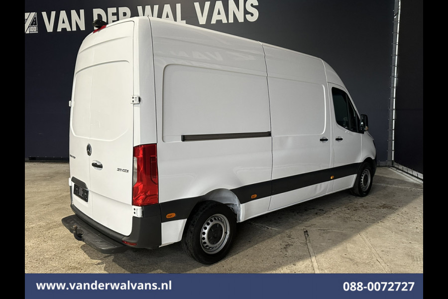 Mercedes-Benz Sprinter 211 CDI 115pk L2H2 Euro6 Airco | Camera | Trekhaak Bijrijdersbank