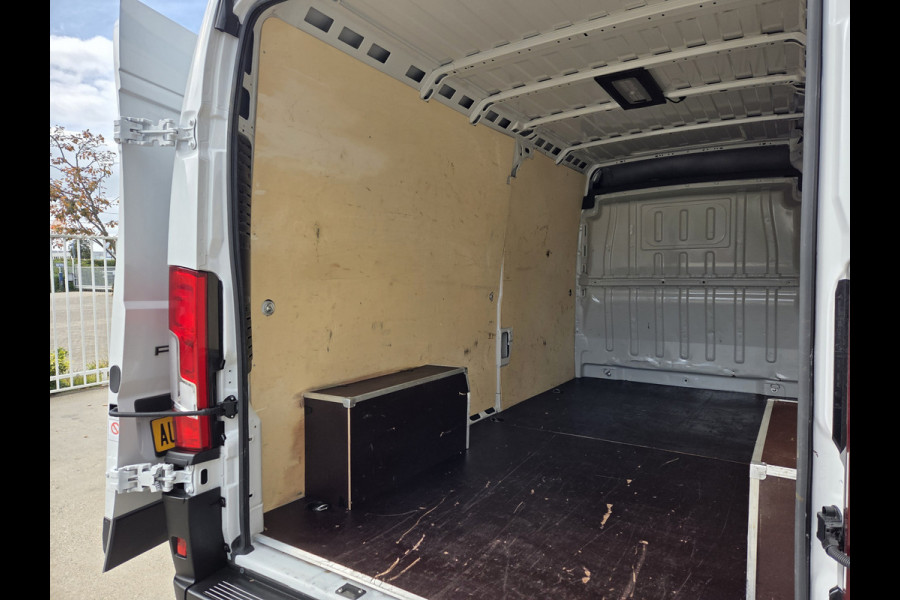 Peugeot Boxer NIEUW MODEL 2.2 BlueHDi 140 Pk L3H2 ECC Airco - Achteruitrijcamera - Cruisecontrol - Navigatie