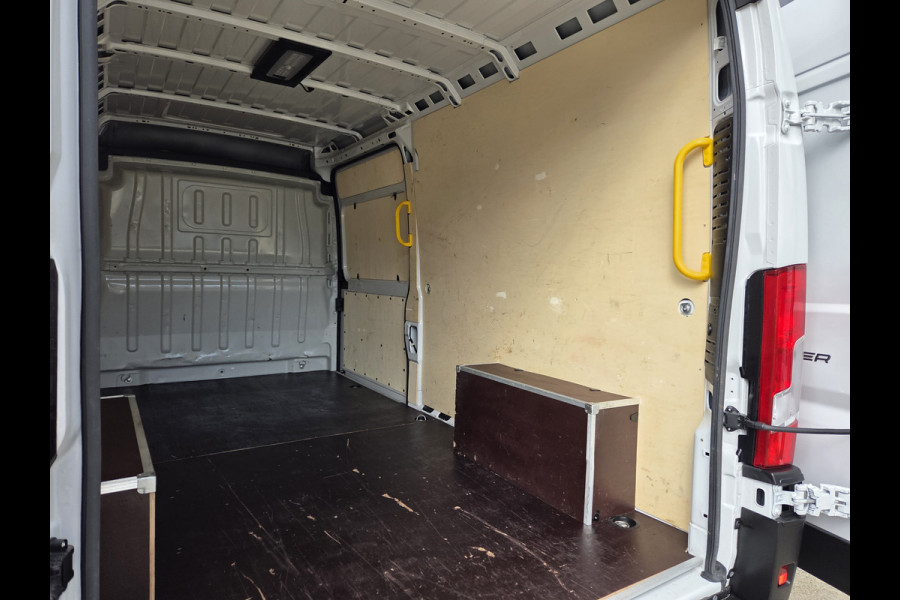 Peugeot Boxer NIEUW MODEL 2.2 BlueHDi 140 Pk L3H2 ECC Airco - Achteruitrijcamera - Cruisecontrol - Navigatie