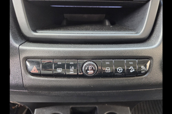 Peugeot Boxer NIEUW MODEL 2.2 BlueHDi 140 Pk L3H2 ECC Airco - Achteruitrijcamera - Cruisecontrol - Navigatie