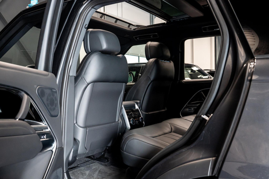Land Rover Range Rover 3.0 P550e HSE PHEV *Meridian 3D Surround / Panorama / Stoelventilatie & Massage / AWD-Besturing / Soft-Close / 5-JAAR FABRIEKSGARANTIE*