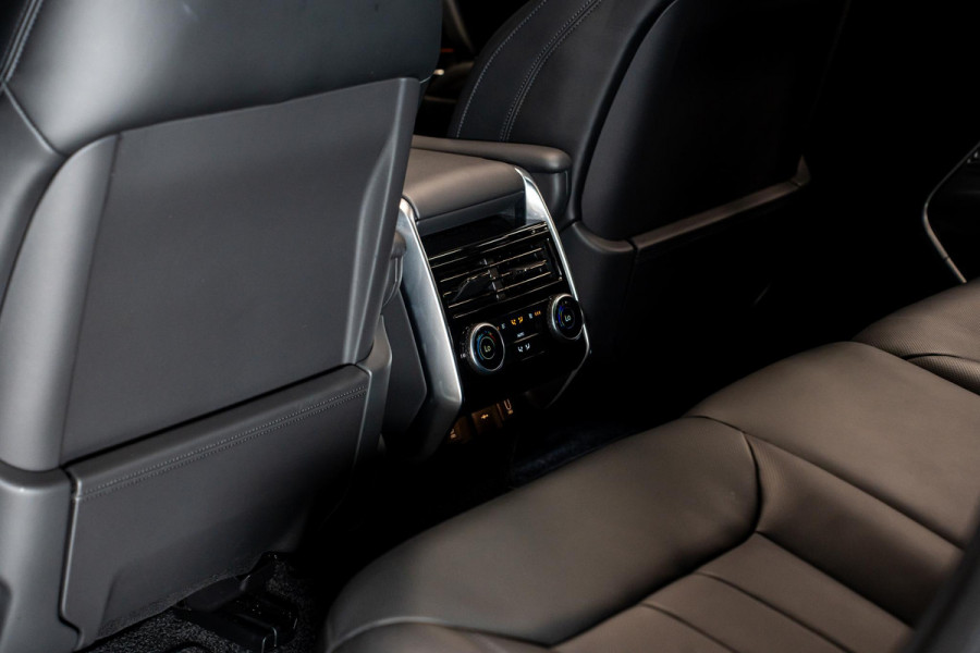 Land Rover Range Rover 3.0 P550e HSE PHEV *Meridian 3D Surround / Panorama / Stoelventilatie & Massage / AWD-Besturing / Soft-Close / 5-JAAR FABRIEKSGARANTIE*