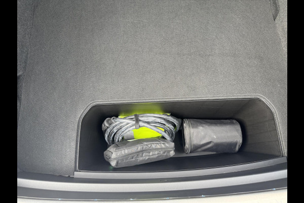 Polestar 4 Long Range Dual motor 100 kWh | SURROUND VIEW |  HARMAN KARDON | STOELVERWARMING VOOR/ACHTER | HEAD-UP DISPLAY | MEMORY
