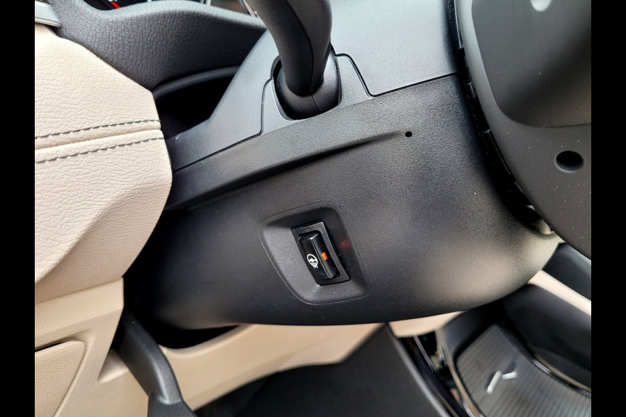 BMW X1 XDrive25e M-sport, Pano, ACC, HUD, Cam, Trekhaak, HiFi, Keyless