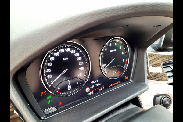 BMW X1 XDrive25e M-sport, Pano, ACC, HUD, Cam, Trekhaak, HiFi, Keyless