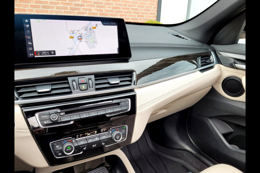 BMW X1 XDrive25e M-sport, Pano, ACC, HUD, Cam, Trekhaak, HiFi, Keyless