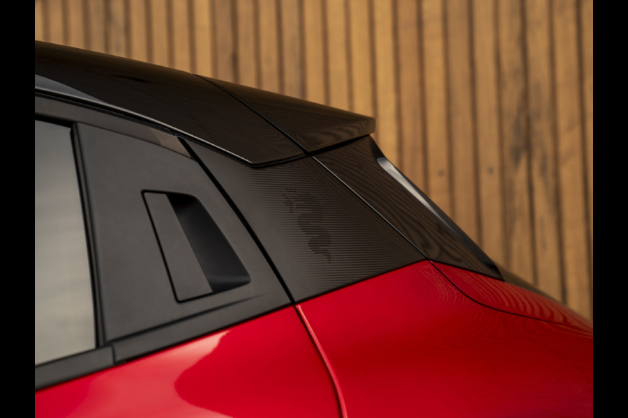 Alfa Romeo junior Elettrica Veloce 54 kWh | Corsa stoelen | Pano-dak | Techno Pack | Sport Pack