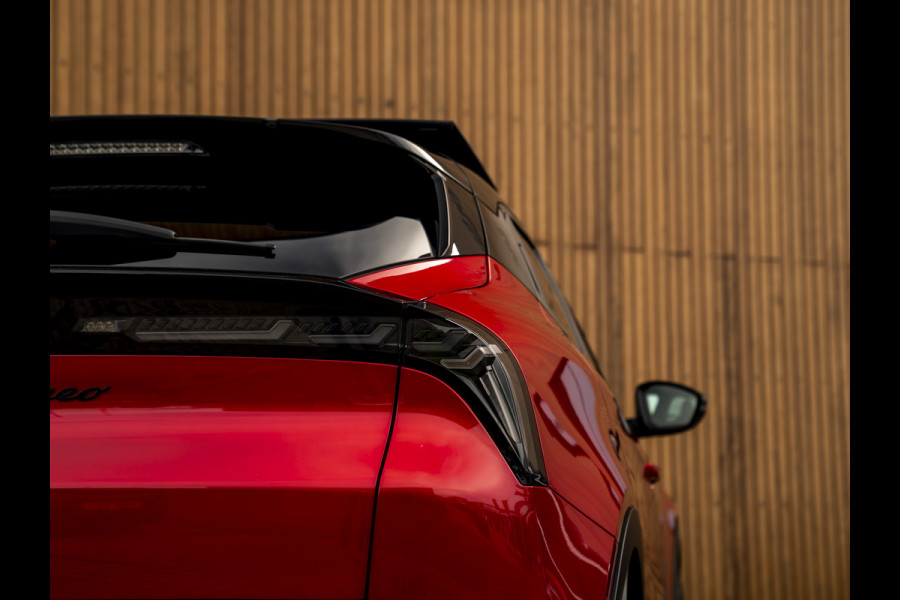 Alfa Romeo junior Elettrica Veloce 54 kWh | Corsa stoelen | Pano-dak | Techno Pack | Sport Pack
