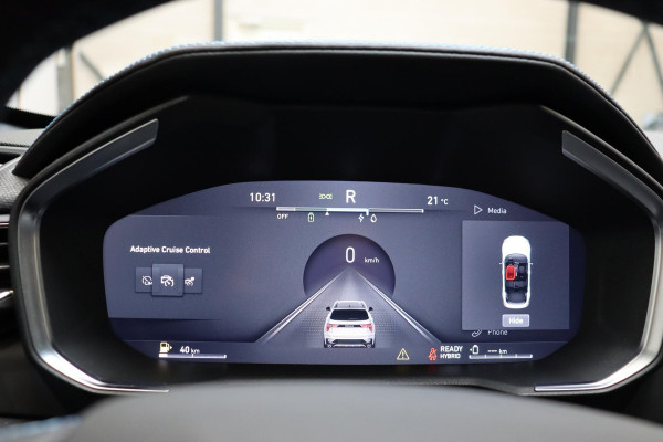Lynk & Co 01 1.5 Automaat / Zwarte Hemelbekleding / Panoramadak / LED koplampen / Lichtmetalen velgen 20" / Navigatiesysteem Full Map / Parkeer Assistent / Rijstrooksensor met correctie / Rondomzicht Camera / Digitaal Instrumentenpaneel / Stoelverwarming / Premium Audio
