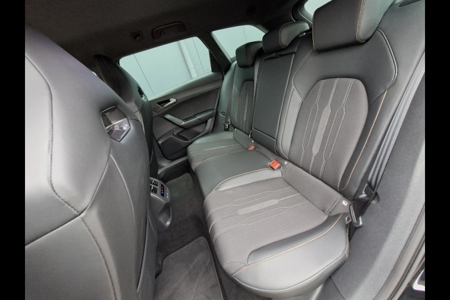 CUPRA Leon Sportstourer 1.4 e-Hybrid PHEV 245pk VZ * Navigatiesysteem * AUTOMAAT * Stoelverwarming * Virtual Cockpit *
