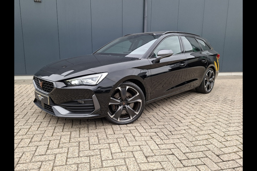 CUPRA Leon Sportstourer 1.4 e-Hybrid PHEV 245pk VZ * Navigatiesysteem * AUTOMAAT * Stoelverwarming * Virtual Cockpit *