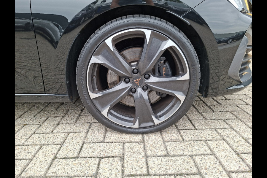 CUPRA Leon Sportstourer 1.4 e-Hybrid PHEV 245pk VZ * Navigatiesysteem * AUTOMAAT * Stoelverwarming * Virtual Cockpit *