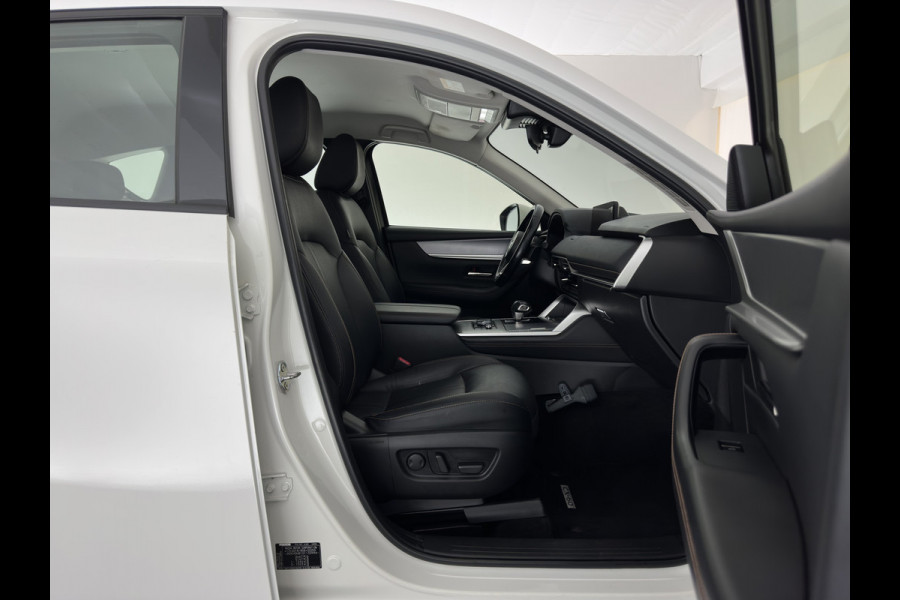 Mazda CX-60 2.5 e-SkyActiv PHEV Exclusive-Line AWD [3-Fase] (Plug-in) (INCL-BTW) Aut. *LEATHER | FULL-LED | BLINDSPOT | HEATED/COOLED-COMFORTSEATS | MEMORY-PACK | DIGI-COCKPIT | KEYLESS | DAB | NAVI-FULLMAP | CAMERA | CARPLAY | SHIFTPADDLES | HEAD-UP | 20"ALU*
